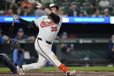 Rutschman’s clutch double lifts Orioles to 3-2 win over Blue Jays and doubleheader sweep
