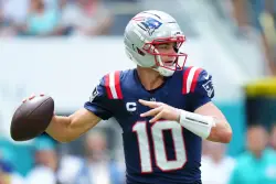 How Drake Maye emulated Aaron Rodgers early in football career