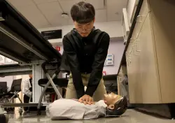 Changes to federal student loans leave aspiring medical students scrambling to cover costs
