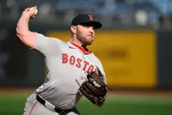 Red Sox right-hander becomes free agent after club declines mutual option